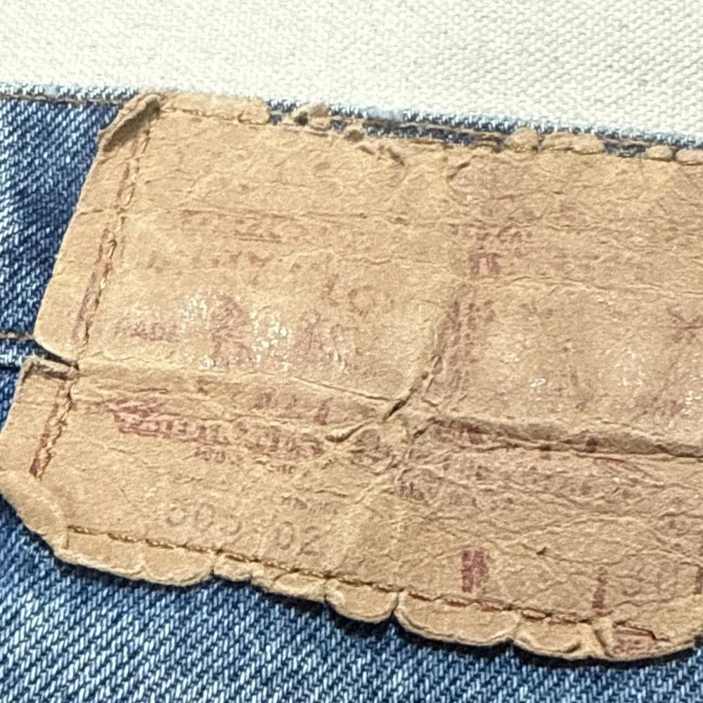 Vintage Levis 501 Jeans Men's 32x30 Blue Made In USA 80s Distressed 1989